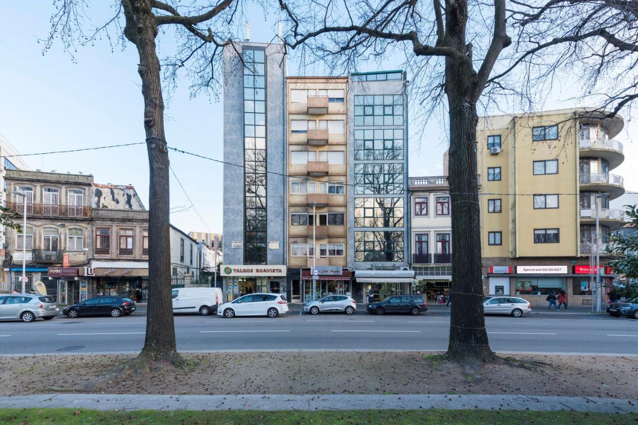 Apartment Boavista Roundabout By Sweet Порту Екстер'єр фото